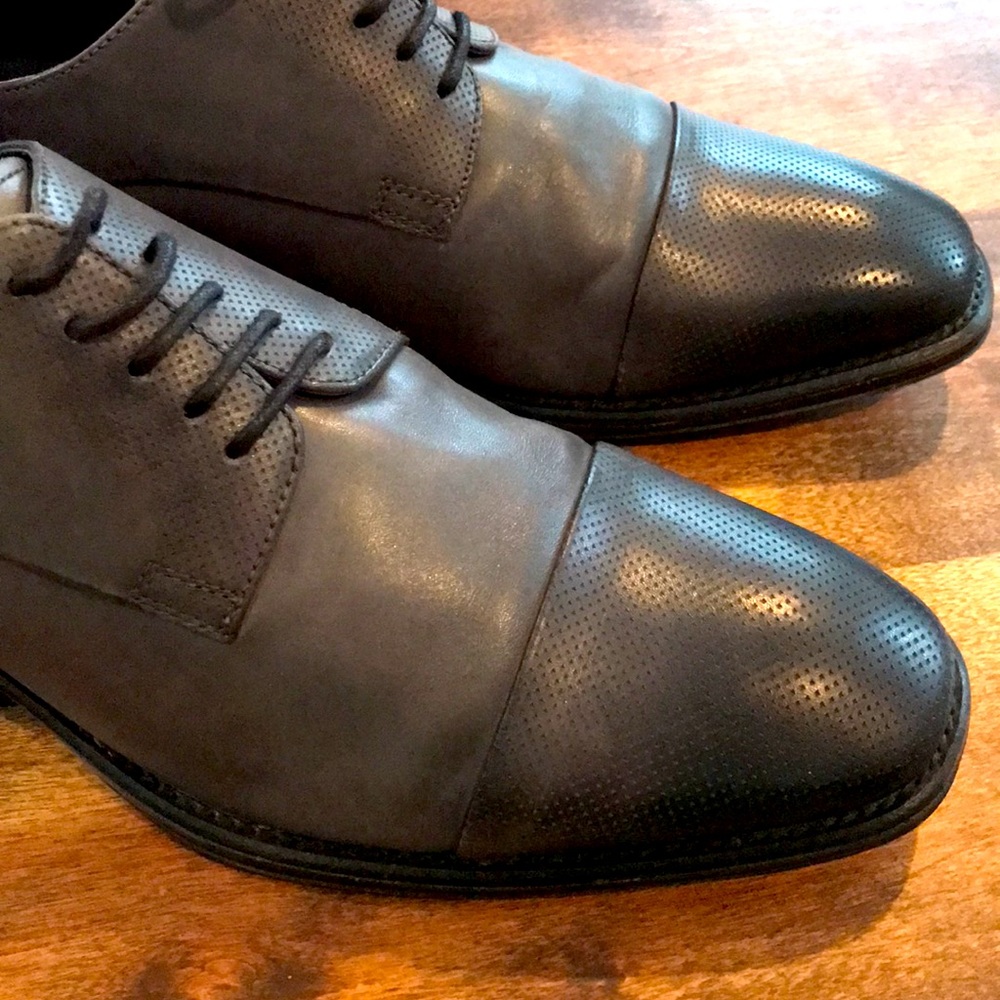 Kenneth Cole Reaction Size 9.5